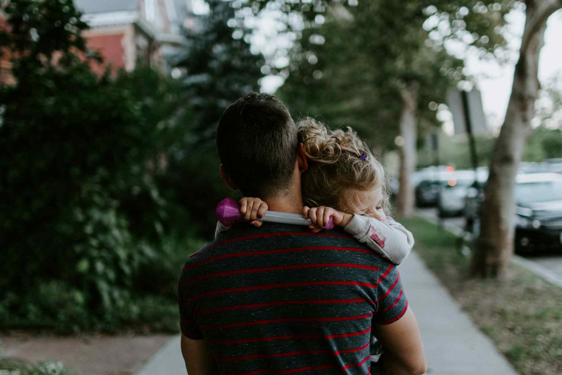爸爸可以申請<a href="/posts/single-parent-grants">單親補助</a>嗎
