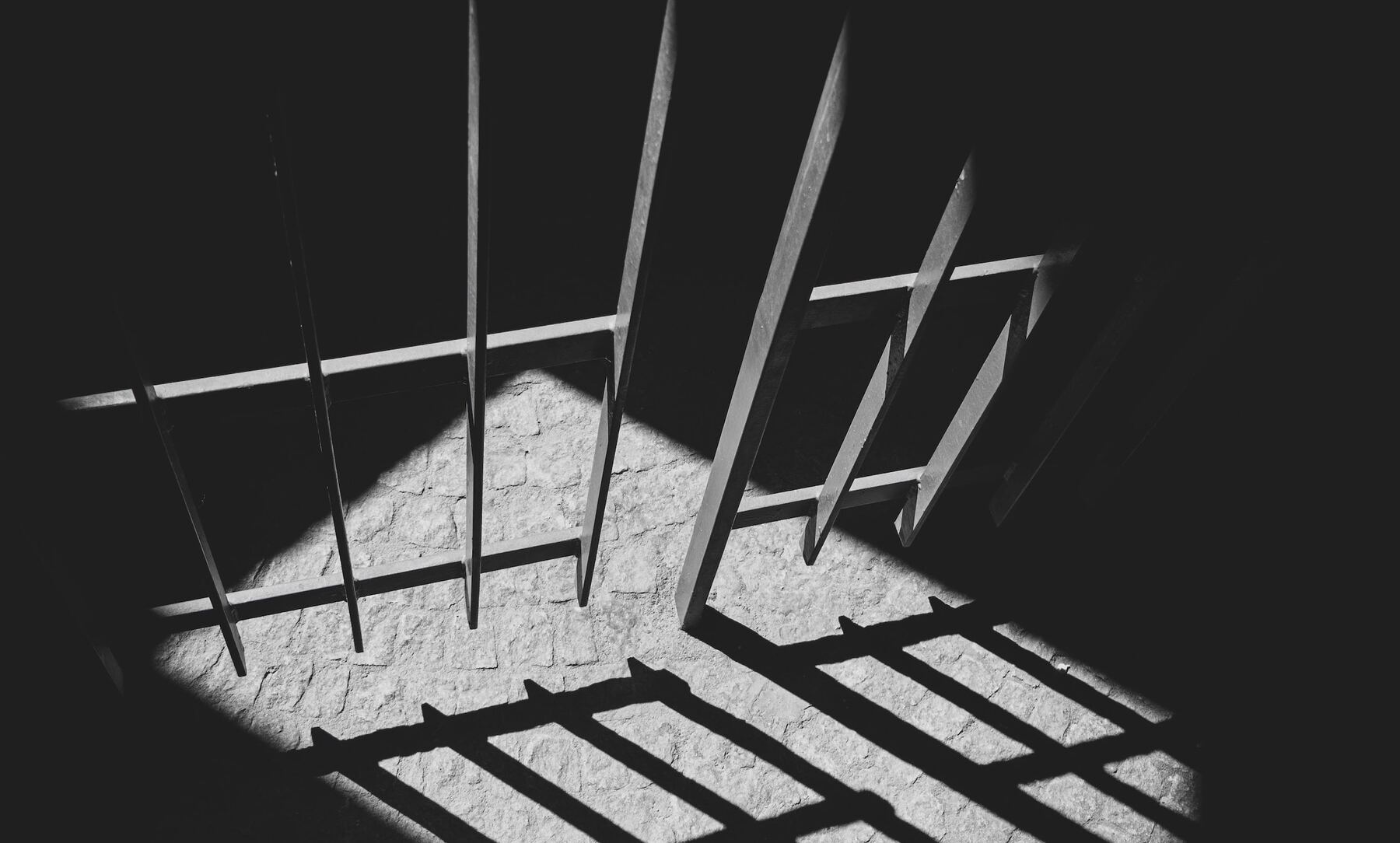 偽造文書刑責有多重?刑責相關事項全部告訴您!