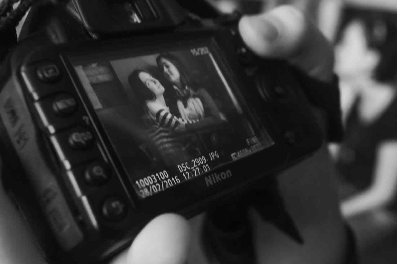 散佈他人隱私照片法律責任