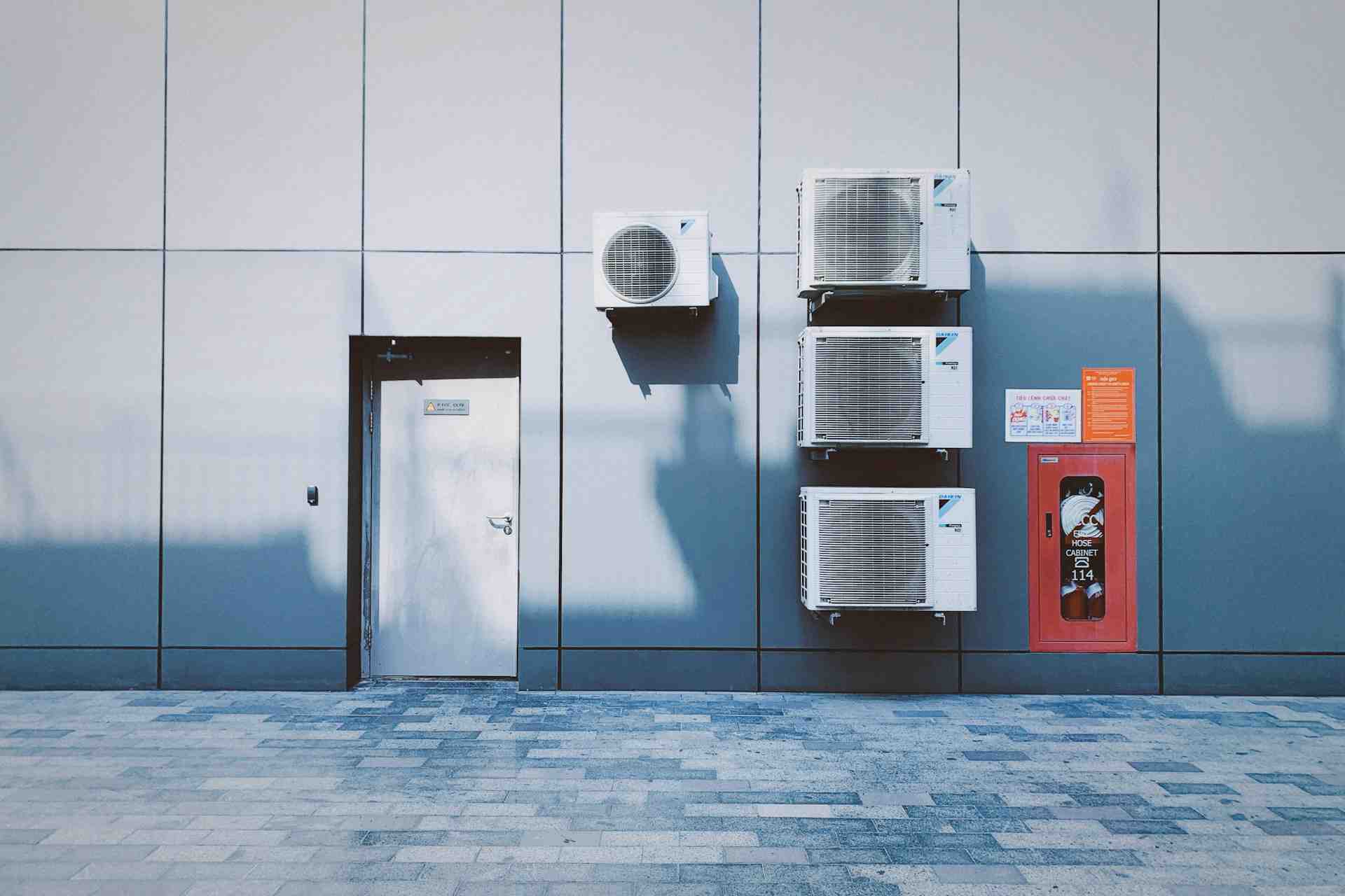 公寓大廈管理條例冷氣室外機