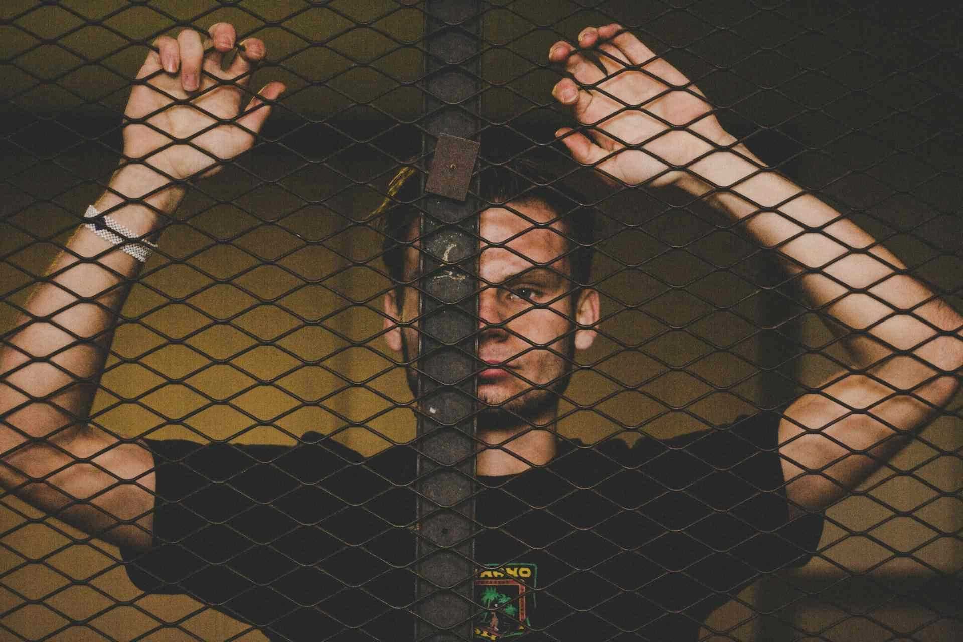 被告詐欺如何自保